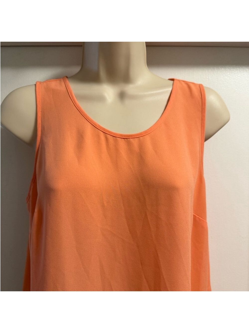Mossimo Orange Split Back Tank Top M | Flowy Lightweight Summer Top - Picture 4 of 15